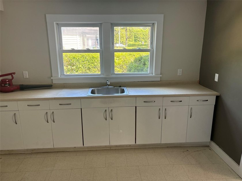 Heart of Southampton Village! You can renovate this property and - photo 17