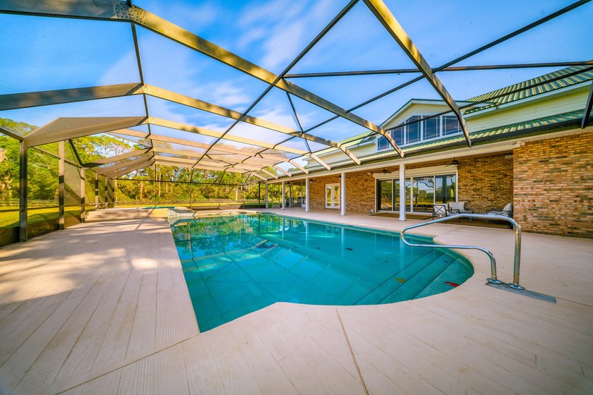 Welcome to ''Five Oaks Ranch'' nestled on nearly 10 acres. This - photo 6