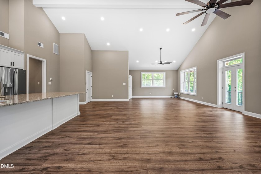 BARNDOMINIUM ON 10 ACRES! No HOA/No Restrictive Covenants - photo 15