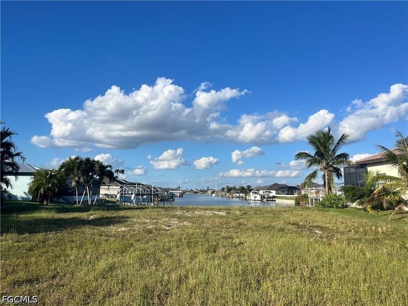 The perfect canvas for your dream home! The stunning Gulf Access - photo 3