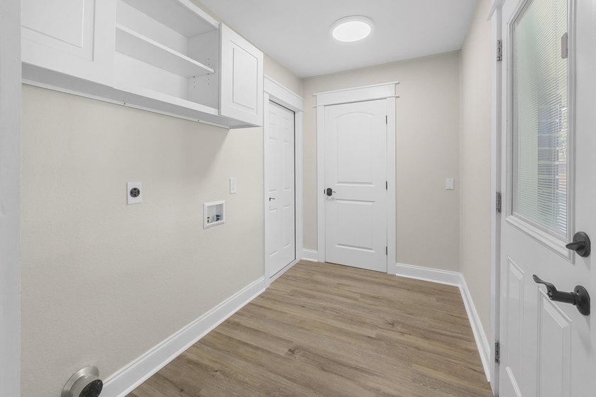 This impeccably renovated home is ready to move in! From the - photo 17