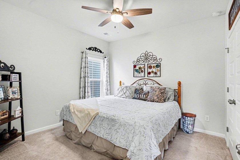 Welcome to your new home in Hidden Pines. DUAL Owner's Suites! - photo 19