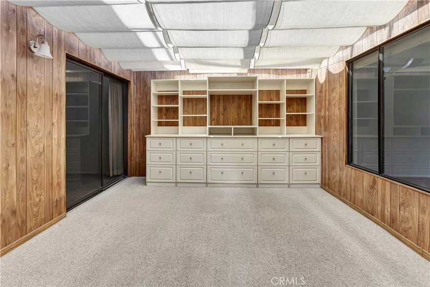 Welcome to this light-filled and inviting 2-bedroom, 2-bath - photo 8