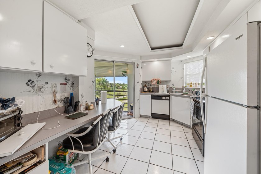 Welcome to Poinciana Community, an active and beautifully - photo 7