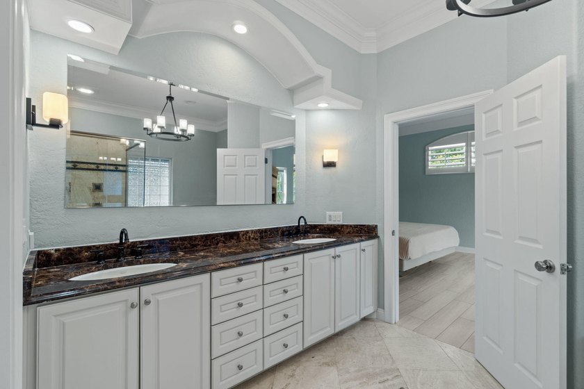 Welcome to your new oasis nestled in the coveted community of - photo 45