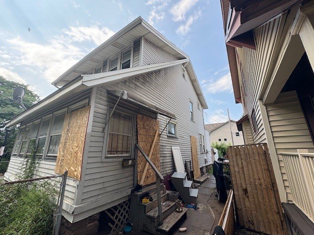 Another Rockin' Rochester Property! FIRE DAMAGED as of 10/7/2025 - photo 3