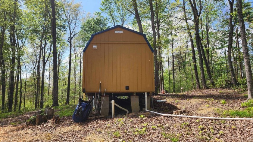 Discover your private escape on 10.94 +/- wooded acres close to - photo 5