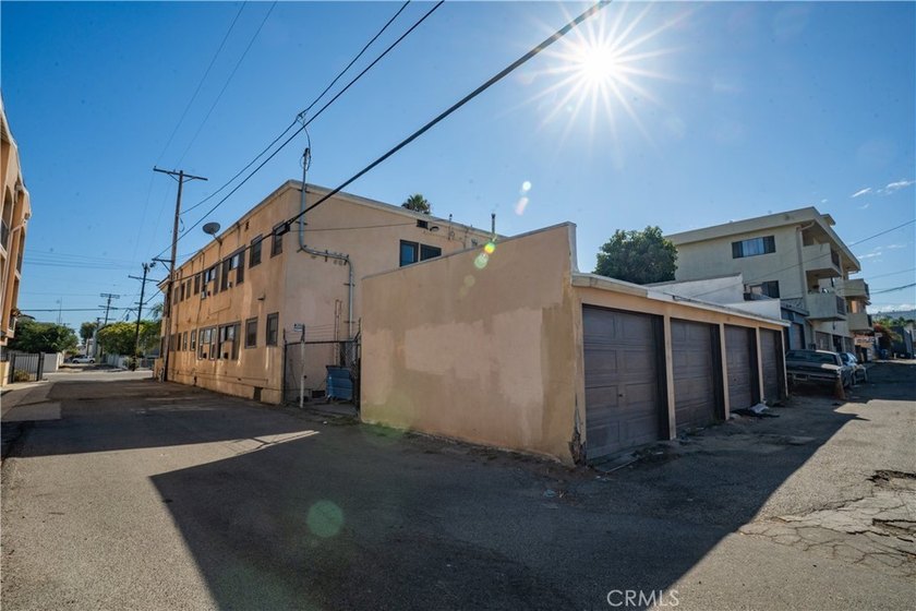High yield 10 unit property one block from Downtown San Pedro - photo 10