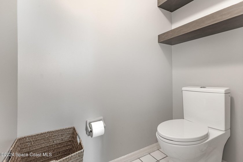 Adorable Recently Remodeled Home Very Open Floor Plan Light and - photo 8