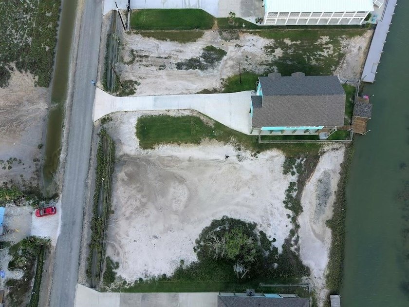 Your own piece of paradise. Build your dream home on this 51.22 - photo 17