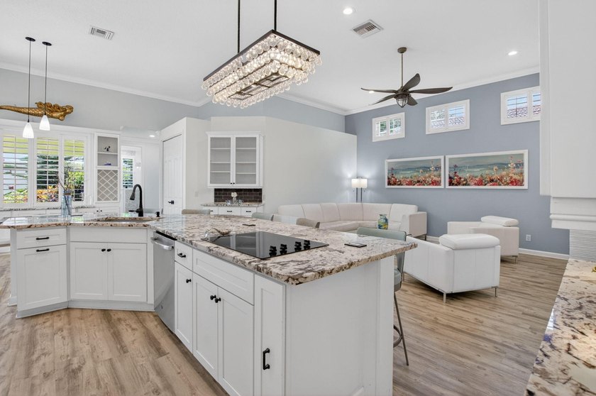 Discover this hidden gem in the highly desirable Oak Run - photo 19
