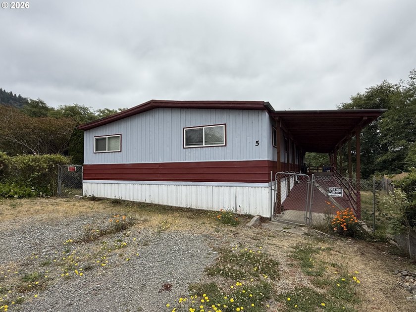 Listing photo