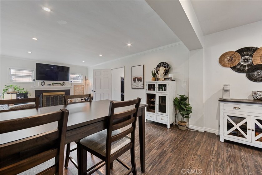 **SHORT SALE - BRING ALL OFFERS!** Opportunity awaits at this - photo 10