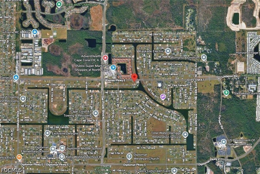 High-visibility, 0.28-acre oversize Corner Lot with Commercial - photo 2