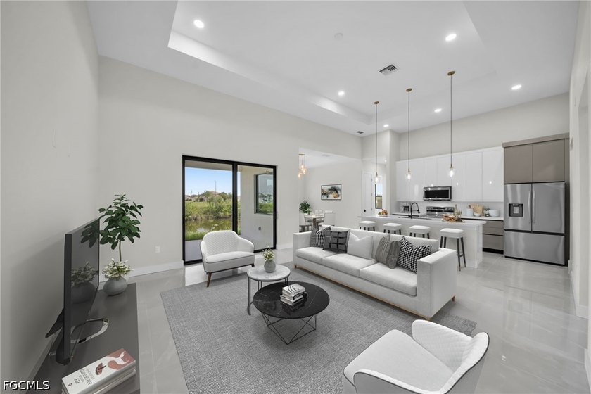 Experience the best of SOUTHWEST FLORIDA living in this stunning - photo 5