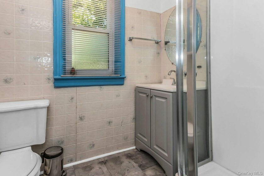 Come in and make this your very own home sweet home. This - photo 30