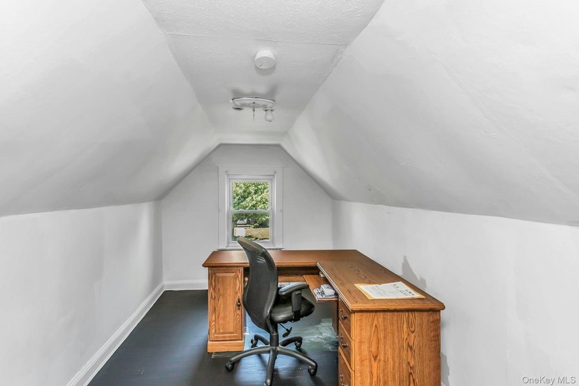 Come in and make this your very own home sweet home. This - photo 34