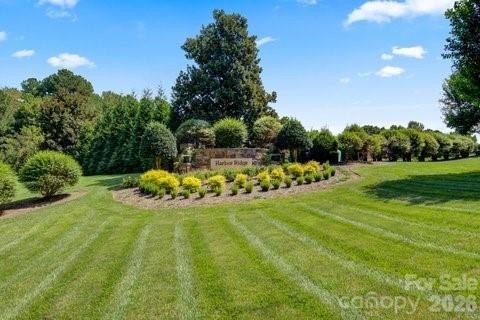 Custom home in a gated community, offering access to lake - photo 40