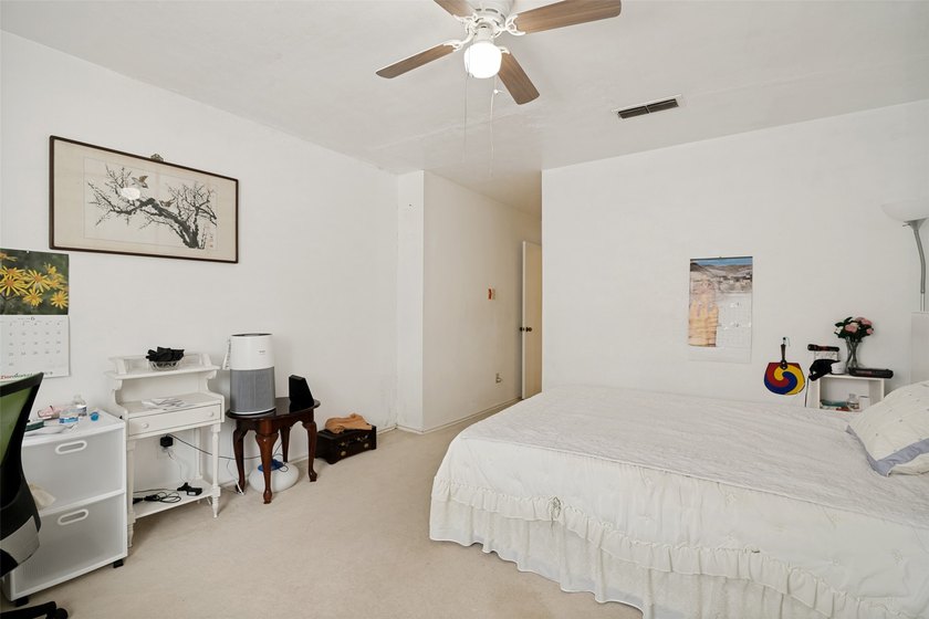Rare opportunity in Canyon Creek! This spacious tri-level condo - photo 17