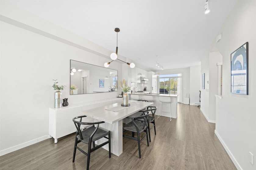 WATERFRONT 3 bed/2.5 bath townhome in Polygon's Beaufort Landing - photo 8