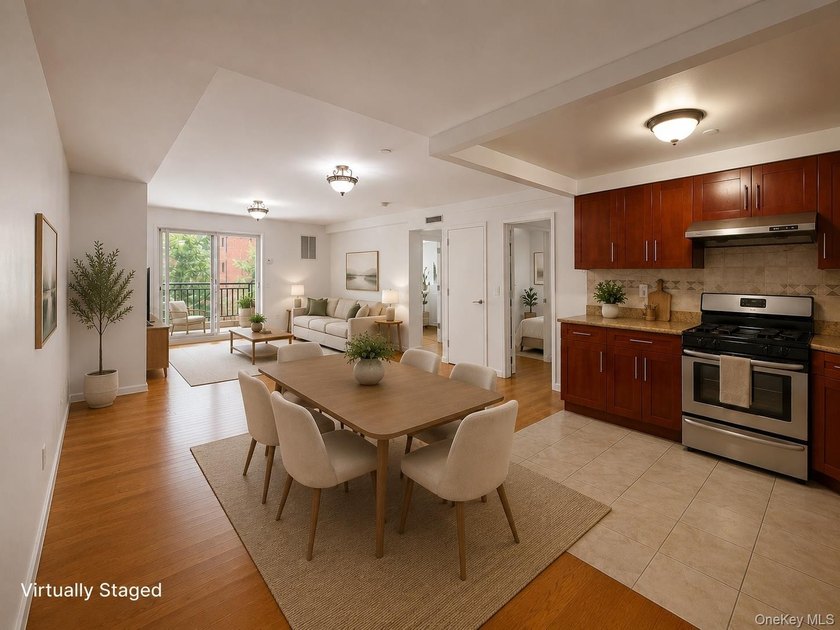 Welcome to this bright and well-maintained south-facing - photo 3
