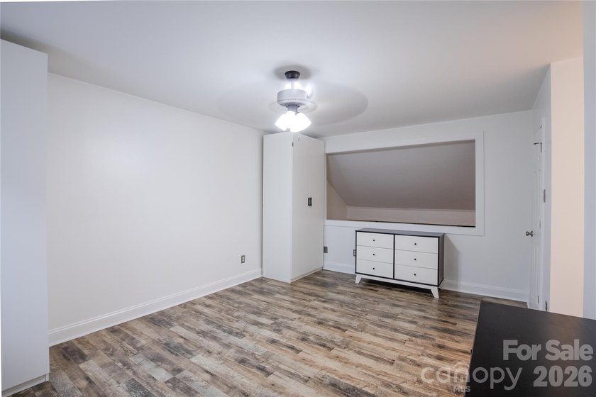 Renovated 2 bedroom, 2 bath townhome offering 1,200 square feet - photo 19