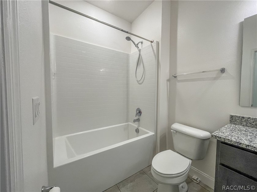 Move-in ready and situated on a desirable corner double lot - photo 26