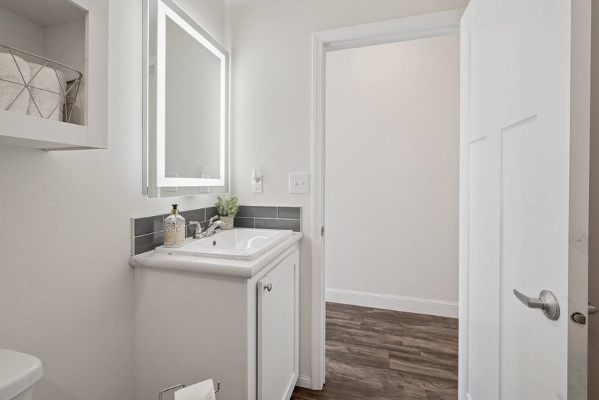Welcome home to this immaculate, like-new residence that has - photo 49