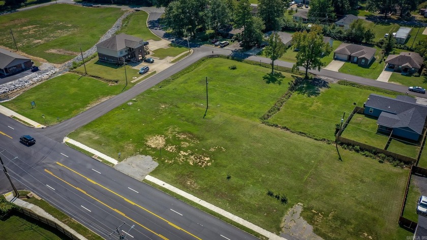 Prime Commercial Lot on High-Traffic Kiehl Avenue! Endless - photo 7