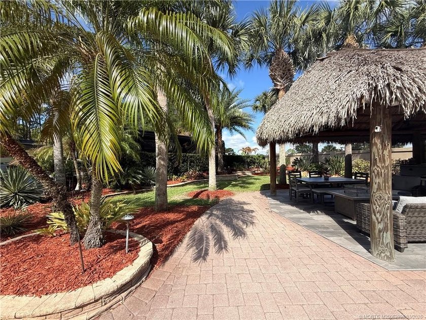 Rare Opportunity: Expansive 4,361 Sq. Ft. Lot in Exclusive - photo 17