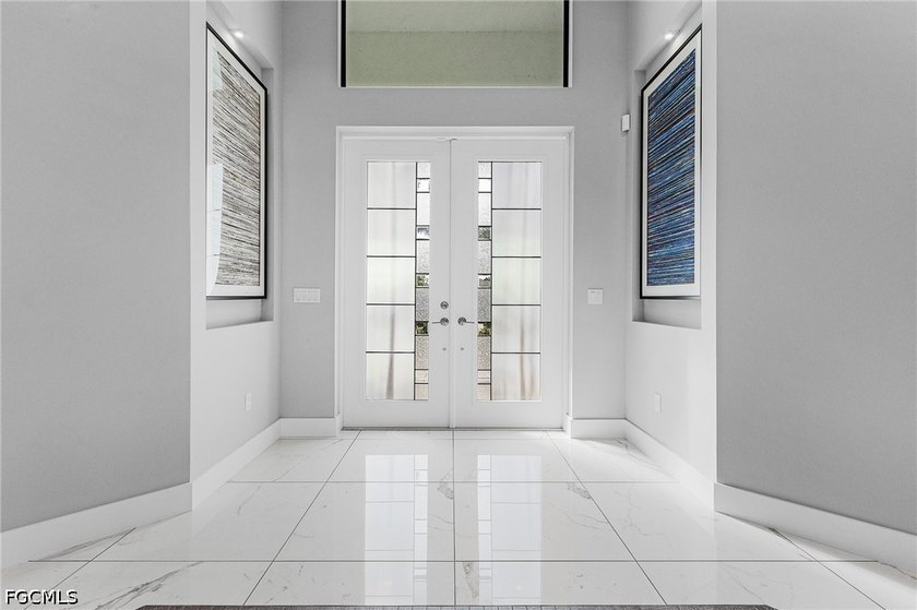 This 2023 custom-built masterpiece redefines luxury living - photo 4