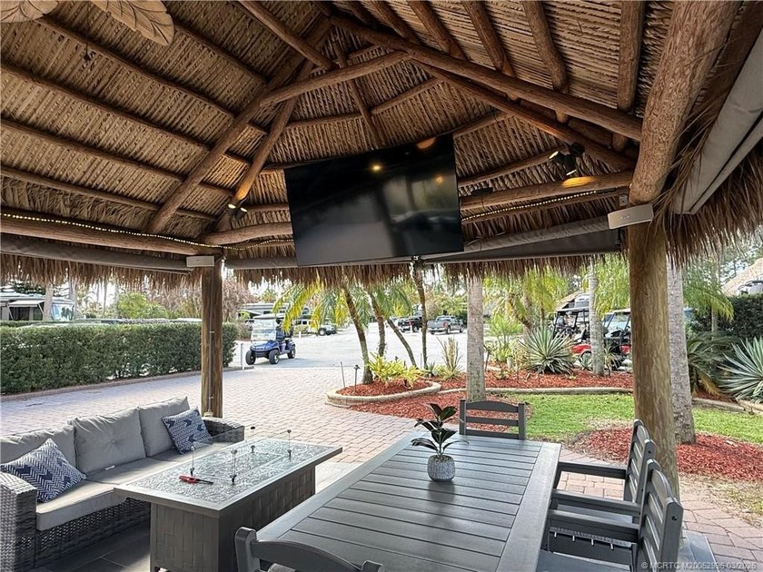 Rare Opportunity: Expansive 4,361 Sq. Ft. Lot in Exclusive - photo 25