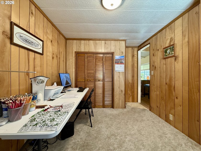 EXCELLENT CONDITION! 1984, 924 sq ft 2 bed, 2 bath manufactured - photo 21