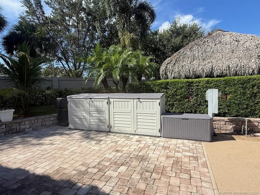 NEW TIKI RE-THATCH JULY 2025! This extra-wide lot, positioned - photo 13