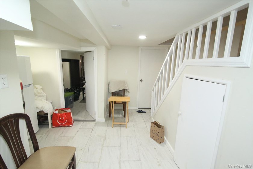**Location! Location! Location!** This newly renovated large - photo 38
