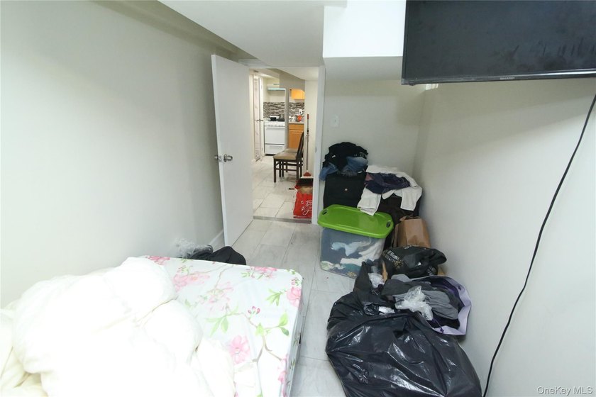 **Location! Location! Location!** This newly renovated large - photo 39