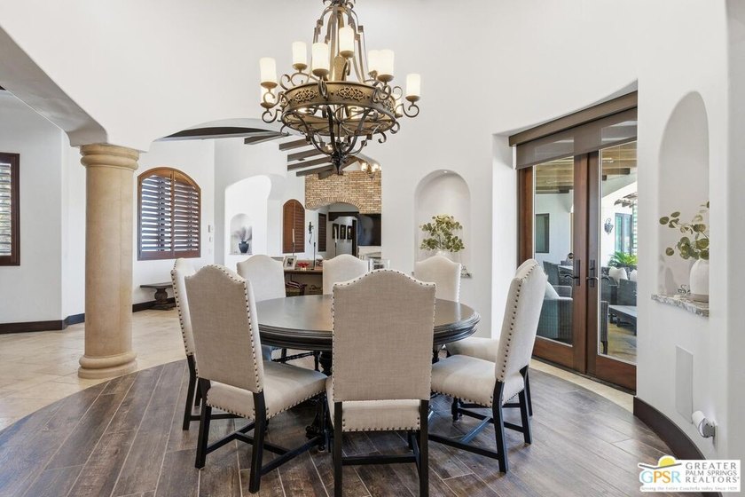 Welcome to one of the newest and most refined custom estates - photo 14