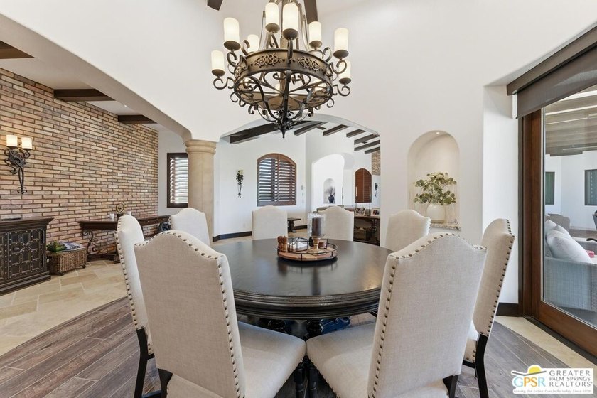 Welcome to one of the newest and most refined custom estates - photo 15