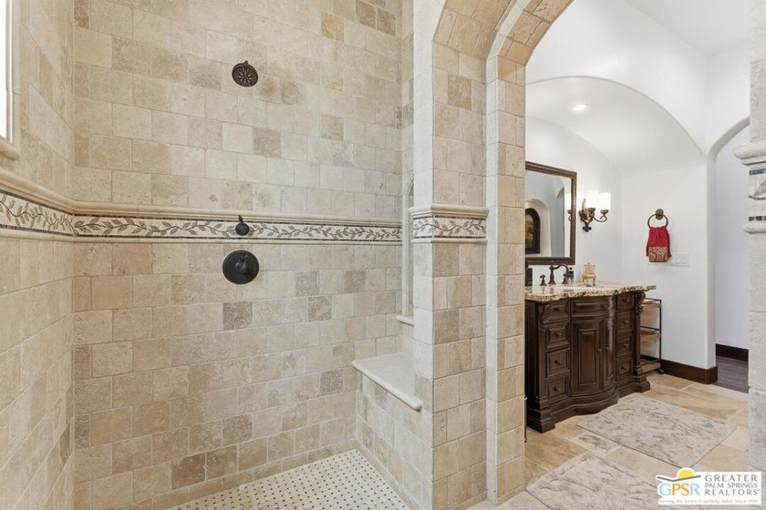 Welcome to one of the newest and most refined custom estates - photo 34