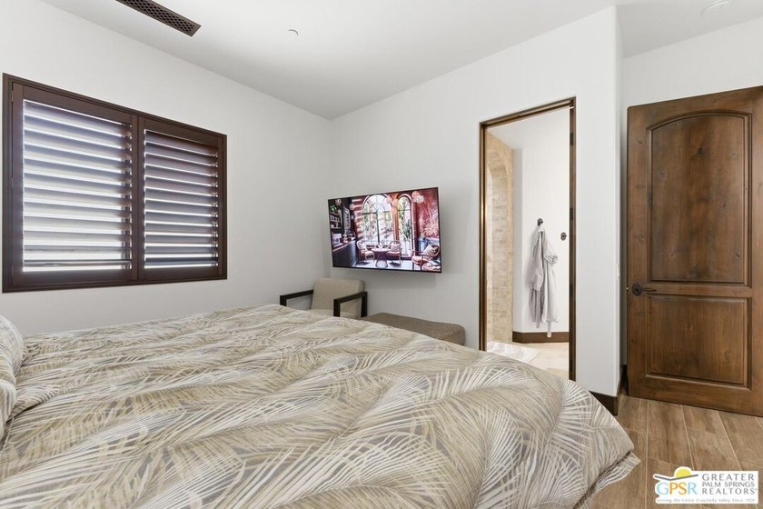Welcome to one of the newest and most refined custom estates - photo 39