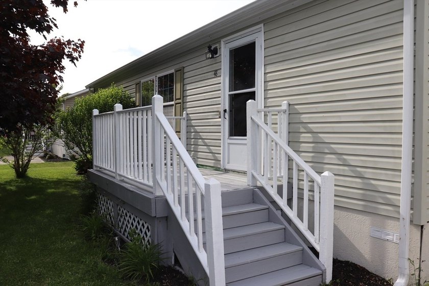 WELCOME to Country View Estates, Tiverton's premier 55+ modular - photo 3