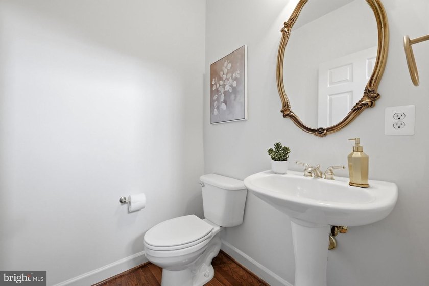 Prime End-Unit in the Prestigious Bear Creek Section of River - photo 7