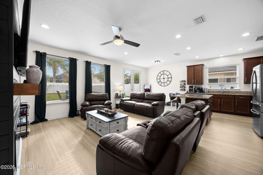 Imagine settling into your first home without a single worry! - photo 11