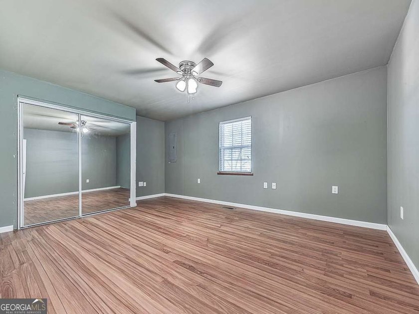 REDUCED for QUICK SALE! Step into a home where thoughtful design - photo 4
