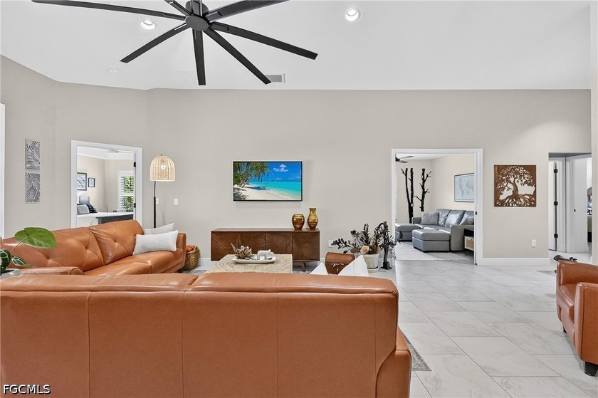 Wow! This is the Florida lifestyle you have been waiting for! - photo 10