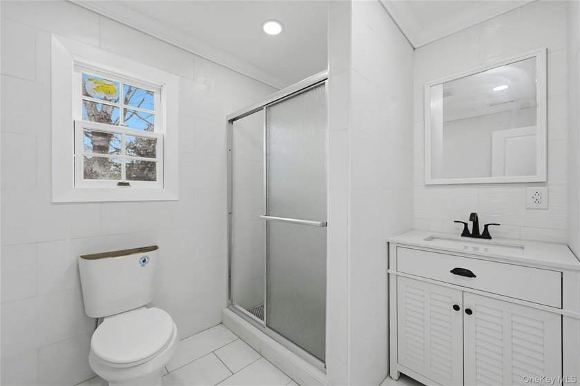 Welcome To 10 Curlin Lane, A Completely Gut-Renovated 4 Bedroom - photo 13