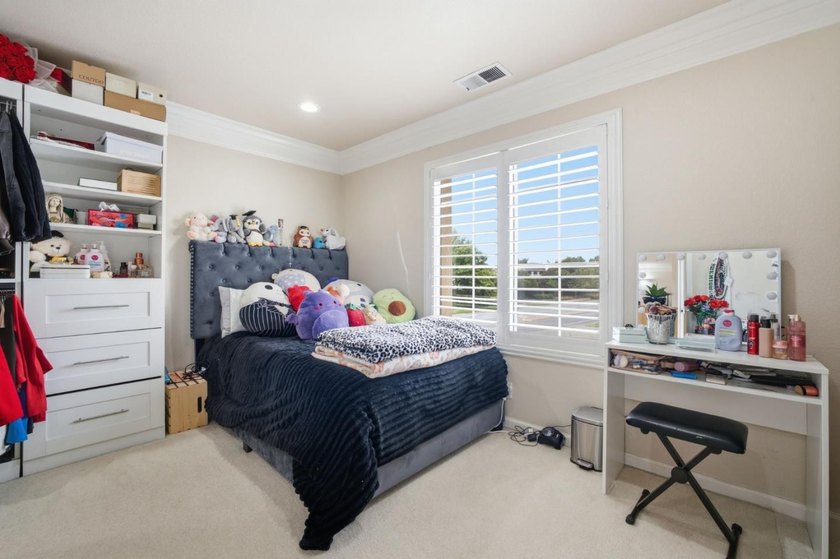 Welcome to 1902 Whitman Street, a beautifully maintained - photo 29