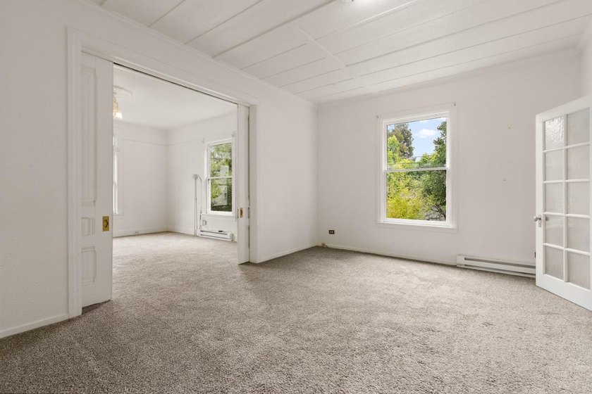 Opportunity knocks just blocks from UC Berkeley! This vacant - photo 24