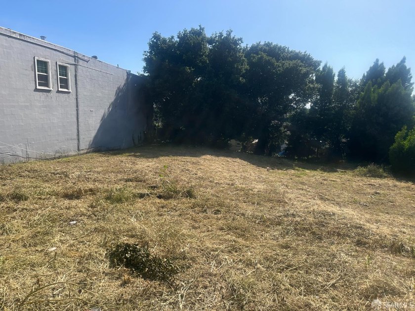 Massive price improvement! Prime Two Parcel Development - photo 8