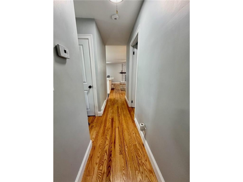 THIS HOME IS PERFECT!- METICULOUSLY MAINTAINED - BEAUTIFUL - photo 20